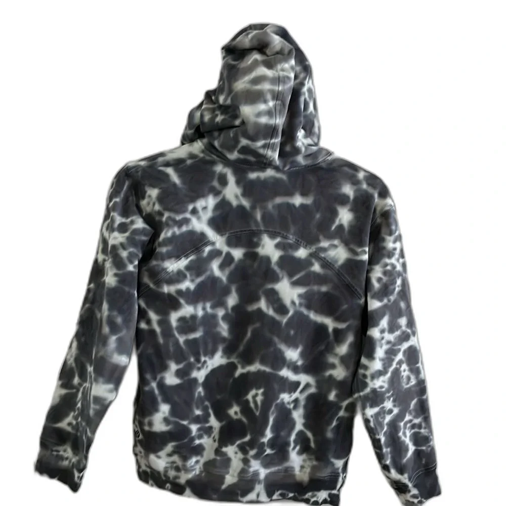 lululemon athletica excellent preowned